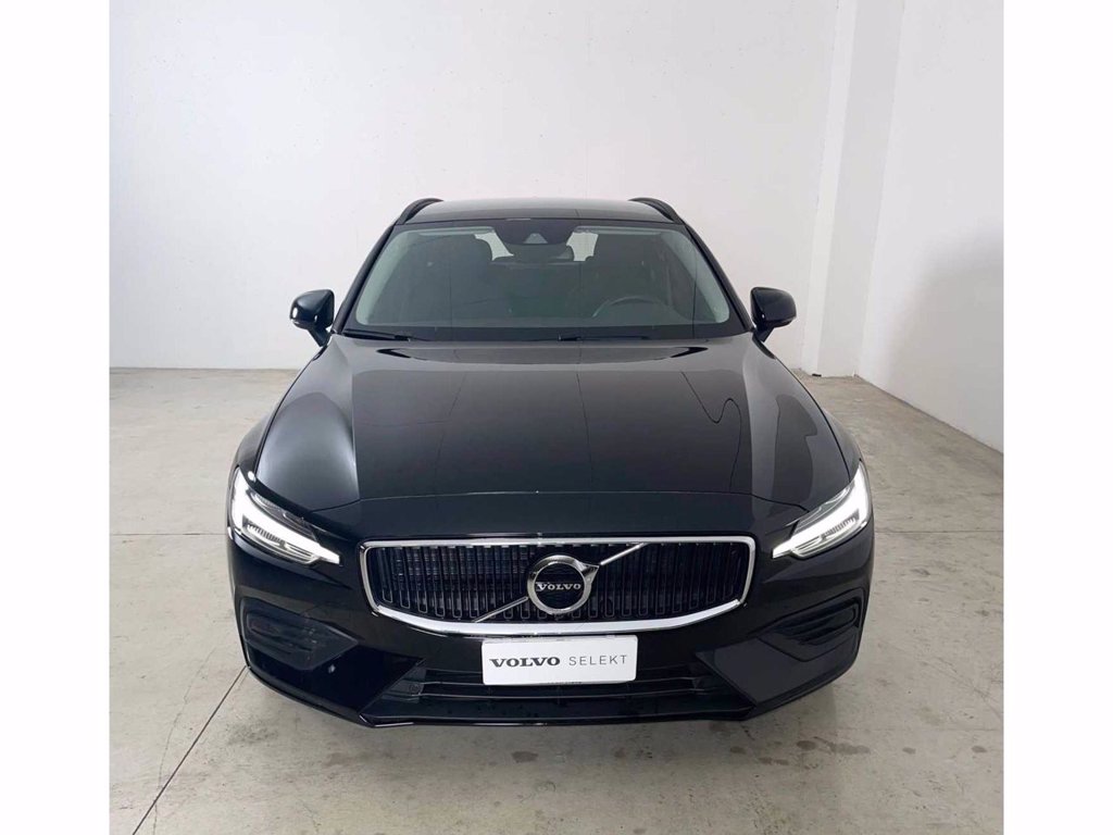 VOLVO V60 Momentum Business, B4 mild Hybrid (D)