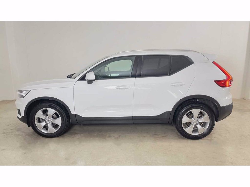 VOLVO XC40 D3 Momentum Geartronic