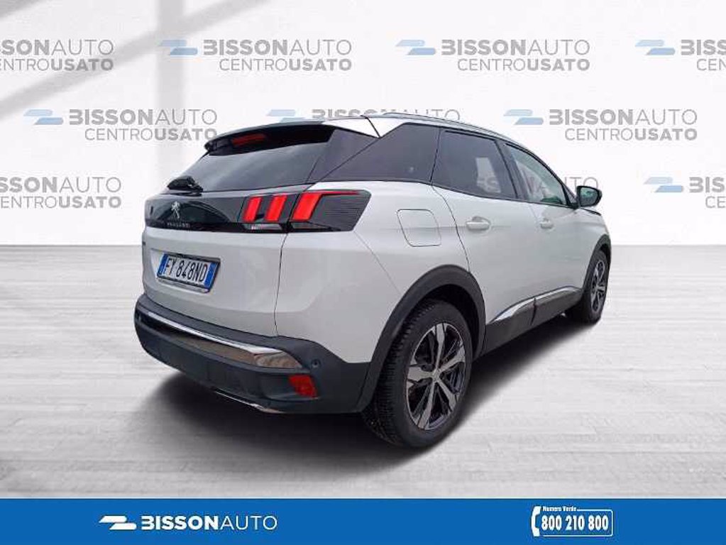 PEUGEOT 3008 BlueHDi 130 S&S Allure