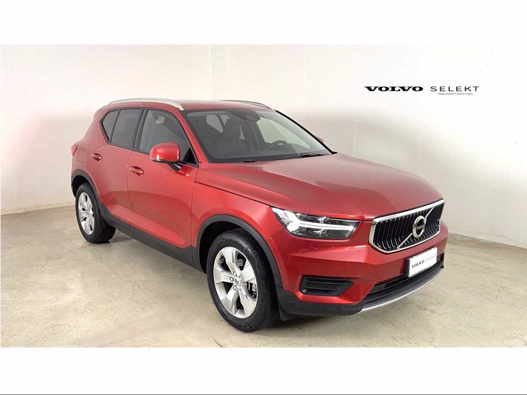 VOLVO XC40 Momentum, T3 Micro Hybrid