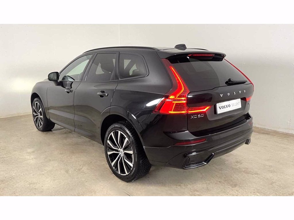 VOLVO XC60 Ultimate, B4 AWD mild hybrid, Diesel, Dark