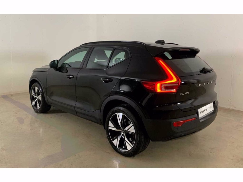 VOLVO XC40 Recharge Pro, Twin Motor