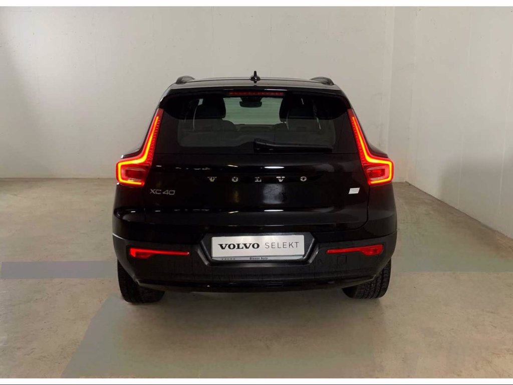 VOLVO XC40 Recharge Pro, Twin Motor