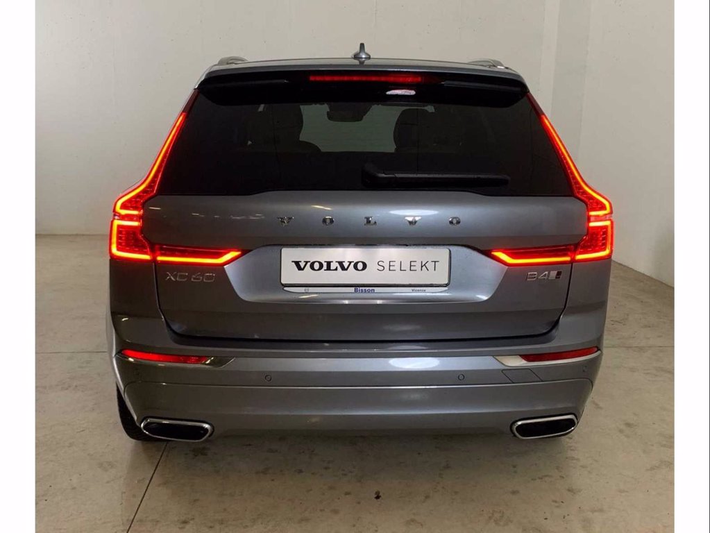 VOLVO XC60 B4 Mild Hybrid (Diesel) AWD Inscription Geartronic